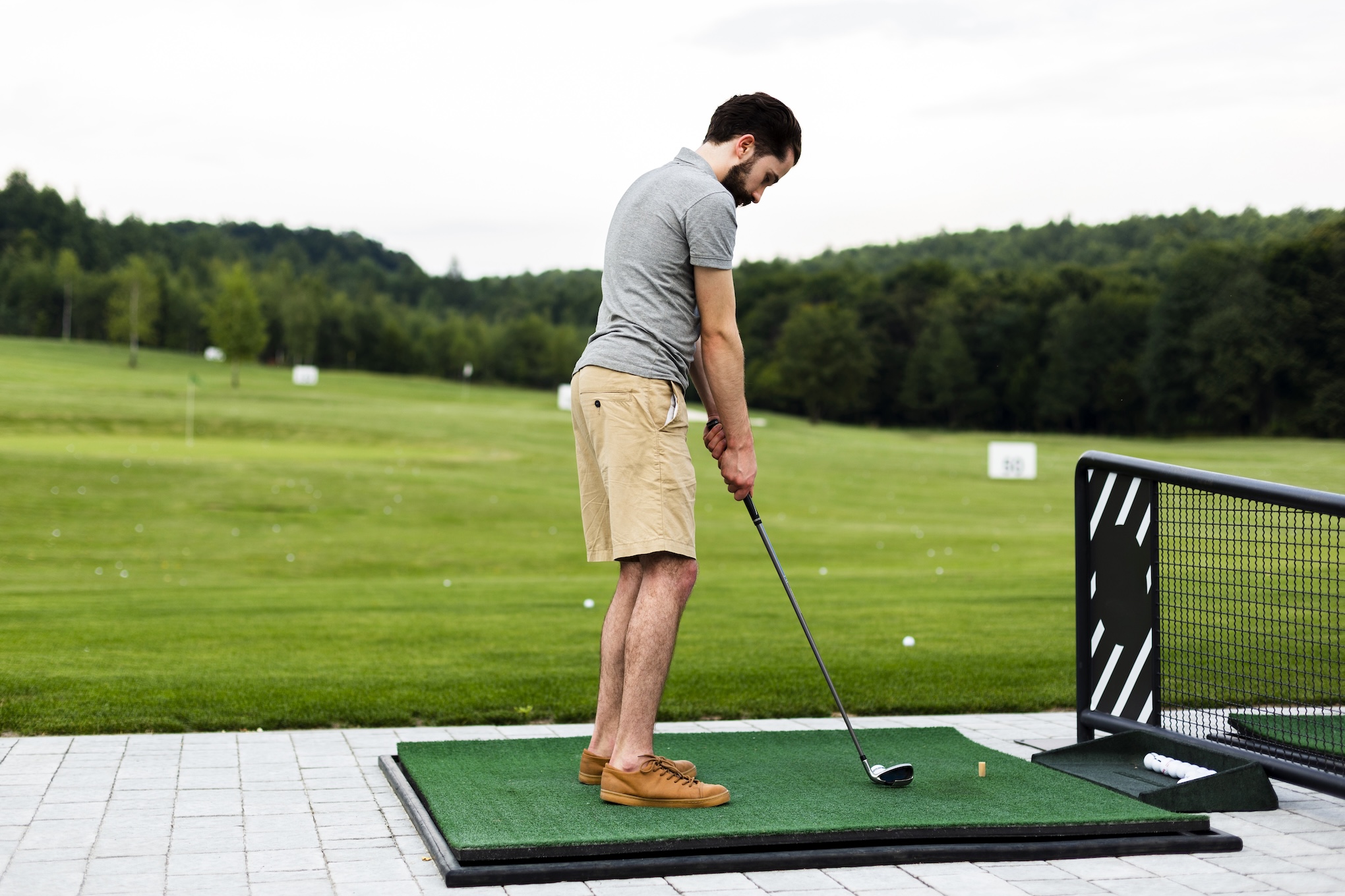 golf player using Video Delay app for golf swig analysis